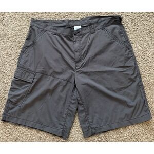 Columbia Men's Omni-Shade Dark Gray Nylon Cargo Shorts Hiking Outdoors 42W 11 L